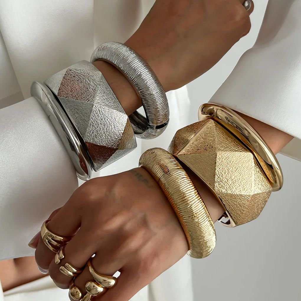 Velora Bangles