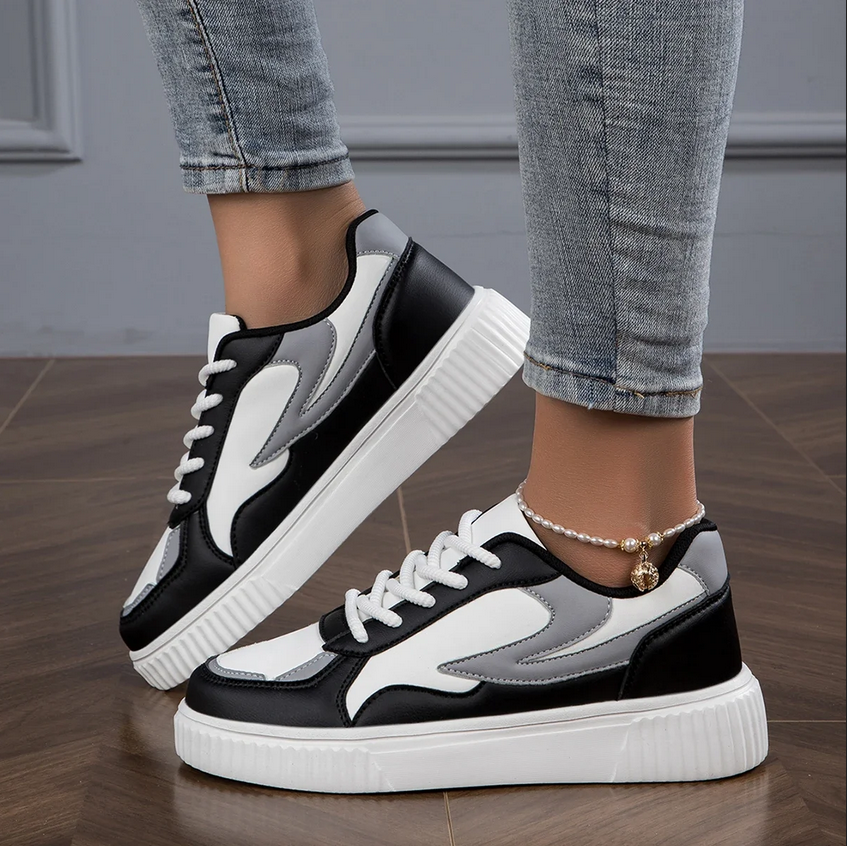 Leona Metro Sneakers